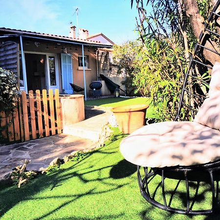 Studio Jardin Privatif 300M De La Plage Sainte-Maxime Exterior foto